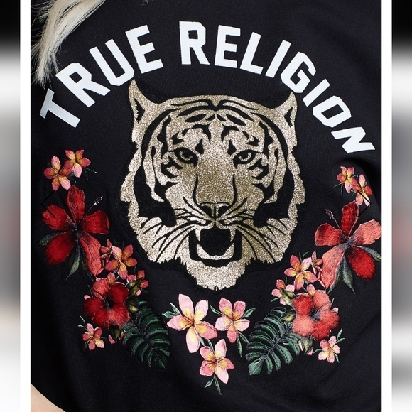 NWT. True Religion crossback tiger tank Size Small - Picture 4 of 8